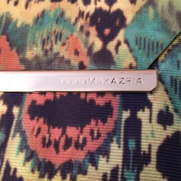 BCBG Max Azria envelope clutch! - Picture 2 of 4